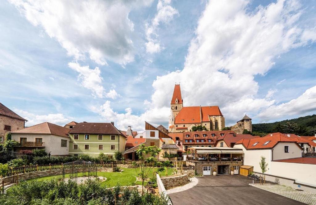 Weissenkirchen in der Wachau Hotel | Hotel-Restaurant Kirchenwirt