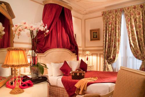Latin Hotel | Hotel Residence Henri IV