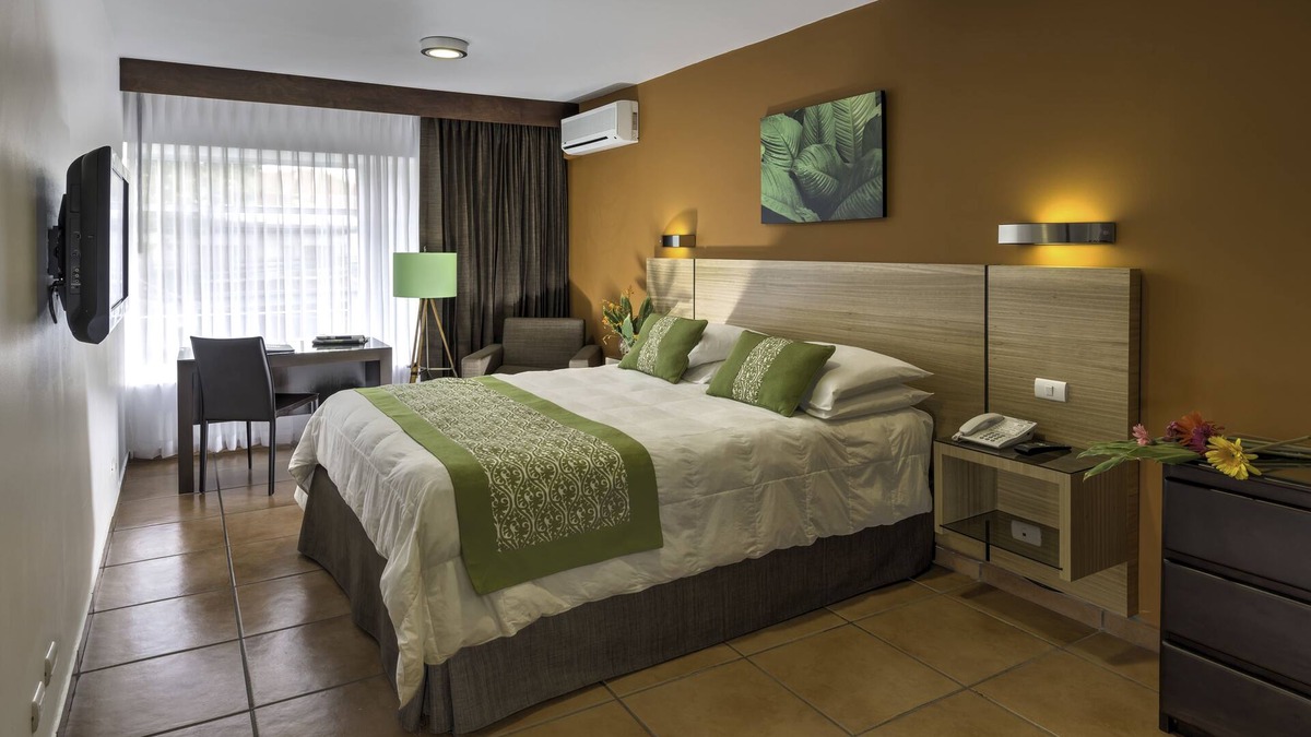 Mata Redonda Apartment | Hotel Residence Inn Suites Cristina