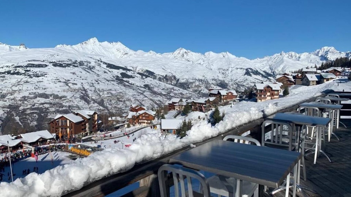Vallandry Apartment | Hotel* Restaurant & Bar in the heart of Peisey-Vallandry at the foot of the slopes