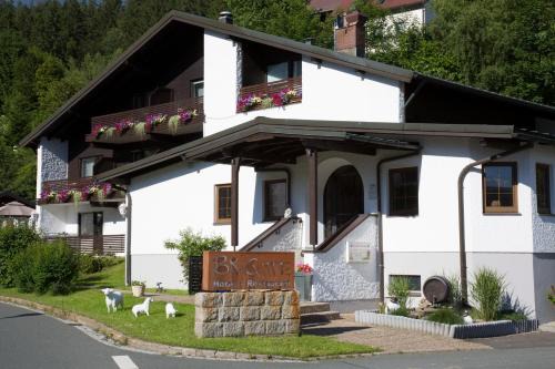 Warmensteinach Hotel | Hotel Restaurant Brigitte