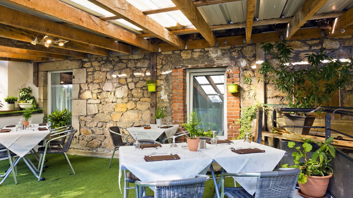 Vertolaye Hotel | Hotel Restaurant De La Dore
