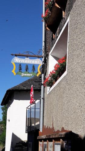 Niederwald Hotel | Hotel-Restaurant Drei Tannen