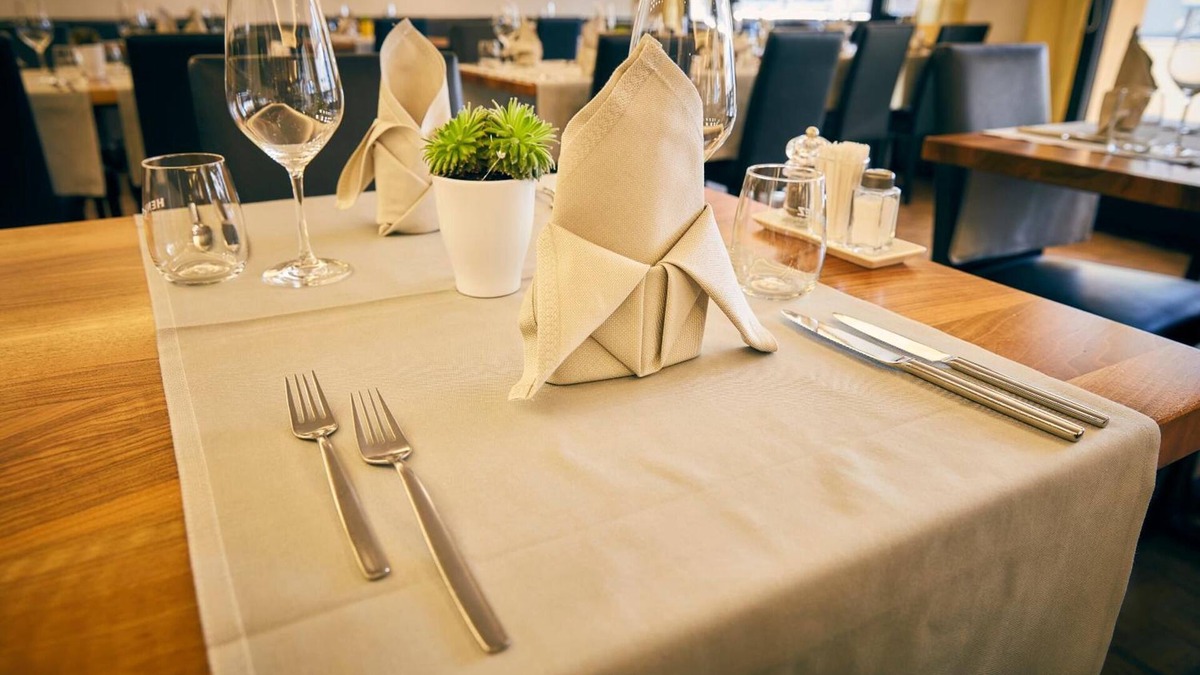 Visp Hotel | Hotel Restaurant Elite Visp
