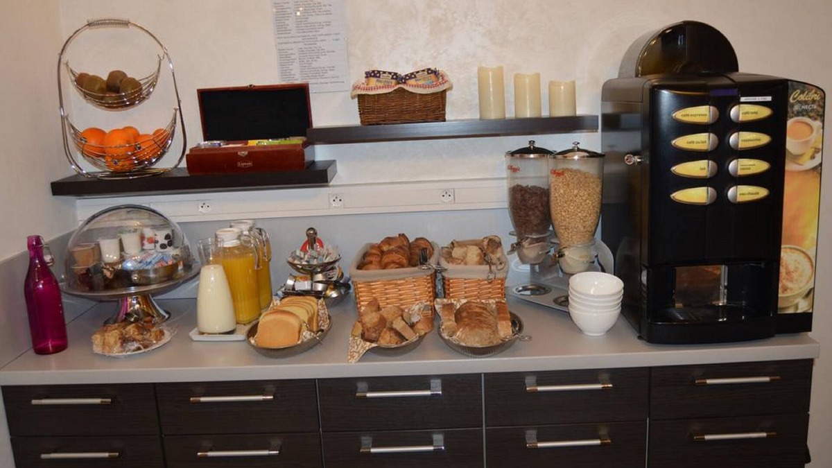 Ax-les-Thermes Hotel | Hotel Restaurant Le Bellevue