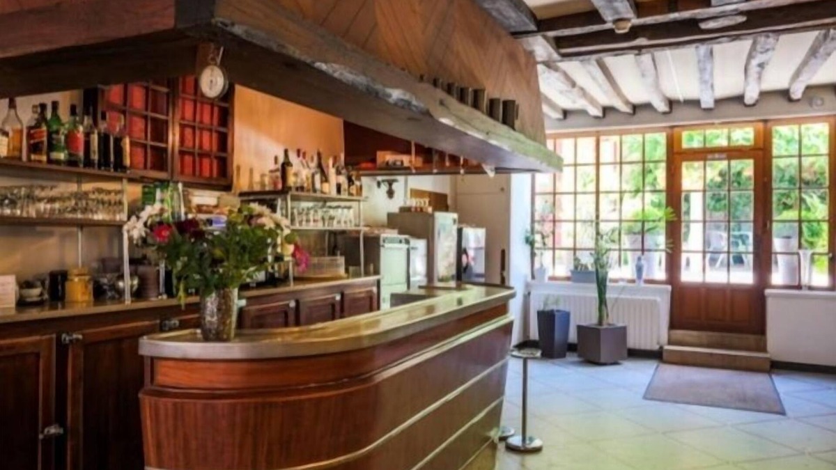 Donzy Hotel | Hotel Restaurant le grand monarque