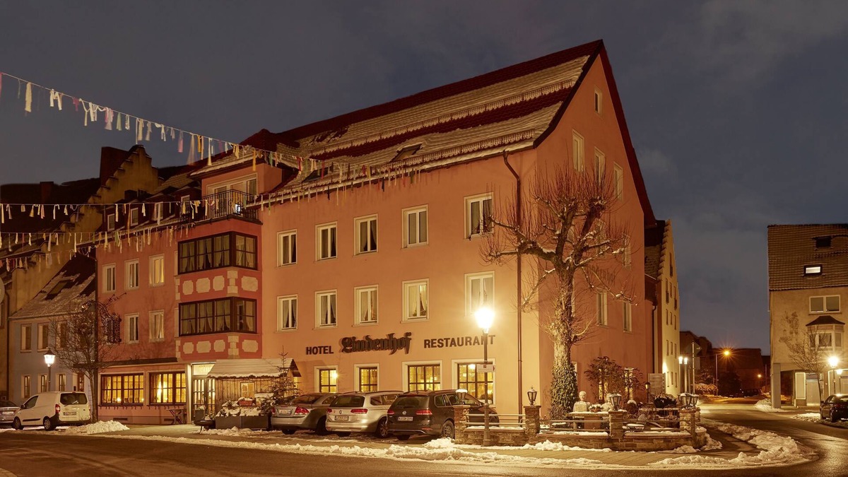 Braeunlingen Hotel | Hotel Restaurant Lindenhof