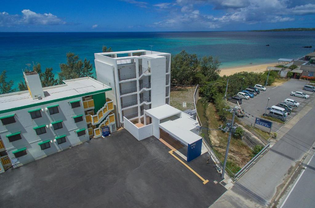 Sakimotobu Hotel | Hotel & Restaurant On the Beach Lue