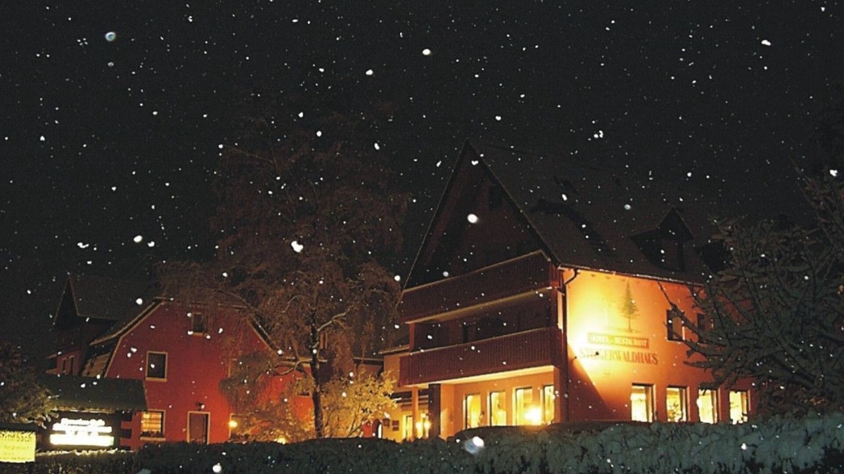 Burghaslach Hotel | Hotel-Restaurant Steigerwaldhaus