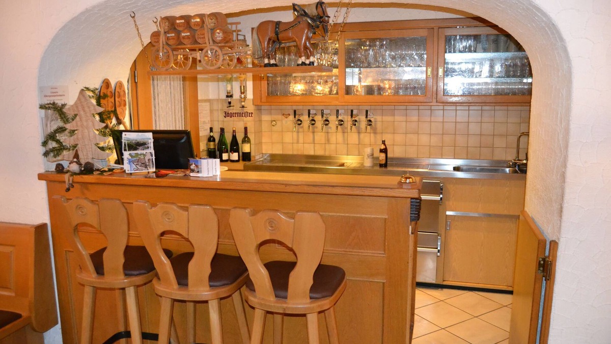 Harburg Hotel | Hotel-Restaurant STRAUSSEN