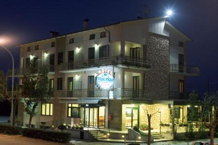 Massignano Hotel | Hotel Rivamare