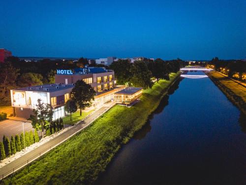 Nitra Hotel | Hotel River