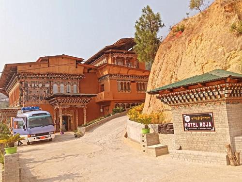 Punakha Apartment | Hotel Roja