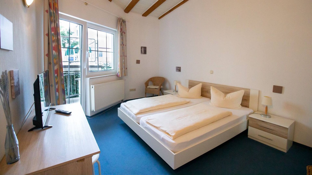 Mainz-Bingen House | Hotel room in Dolgesheim