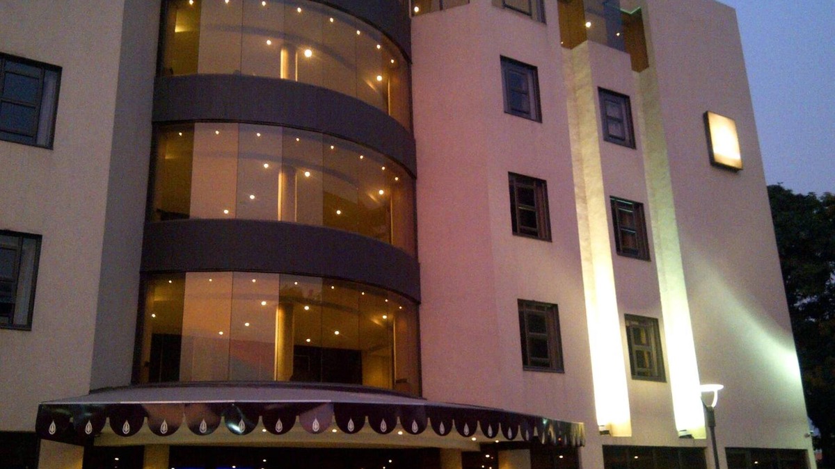 Gombe Hotel | Hotel Royal