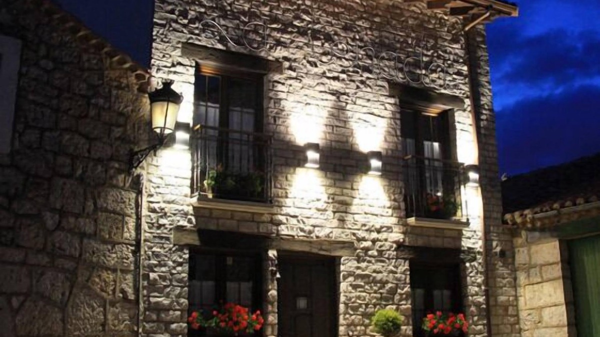 Carcedo de Burgos Hotel | Hotel Rural La Tenada