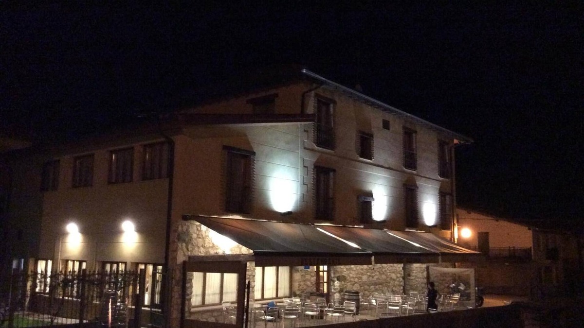 Maestu Hotel | Hotel Rural Los Roturos