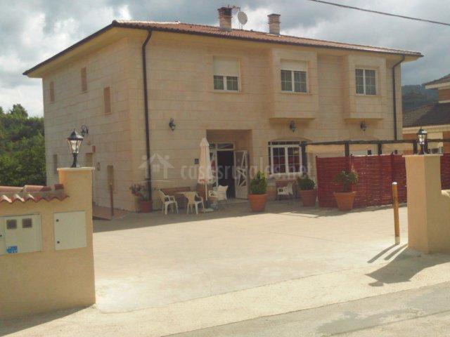 Pino de Bureba Hotel | Hotel Rural Puerta de Caderechas
