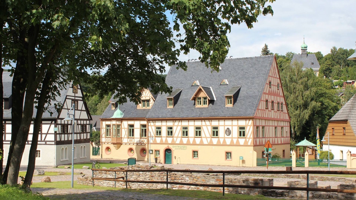 Olbernhau Hotel | Hotel Saigerhuette