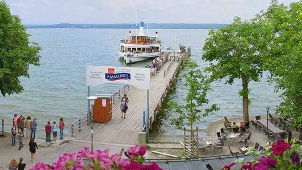 Herrsching am Ammersee House | Hotel Seehof Herrsching - Double room lake side