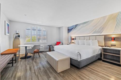 San Bruno Hotel | Hotel Skye San Francisco Airport SFO FREE SHUTTLE!