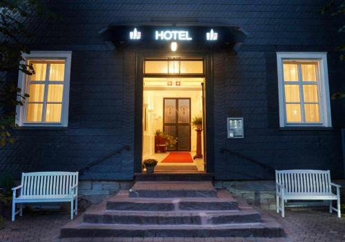 Burbach Hotel | Hotel Snorrenburg GmbH