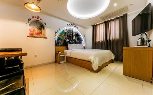 Jung-gu Hotel | Hotel Some