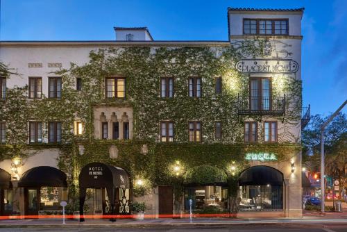 Coral Gables Section Hotel | Hotel St. Michel