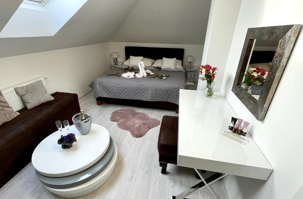 Zdiby Hotel | Hotel Stará Pošta