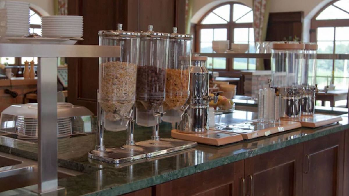 Pfaffenhofen an der Ilm Hotel | Hotel Strasshof