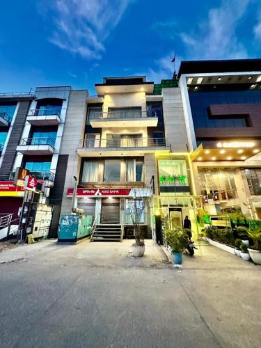 Jasola Hotel | Hotel The Imperio