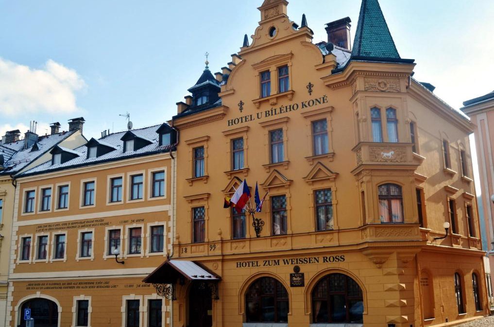 Loket Hotel | Hotel U Bílého koně