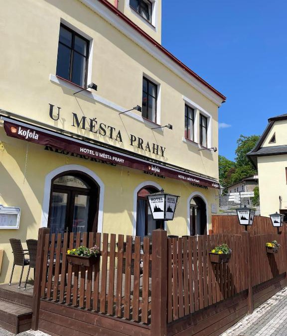 Nachod Hotel | Hotel U města Prahy Náchod