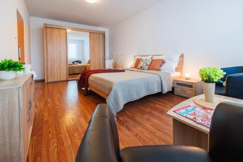 Ceske Budejovice Hostel | Hotel U Nádraží