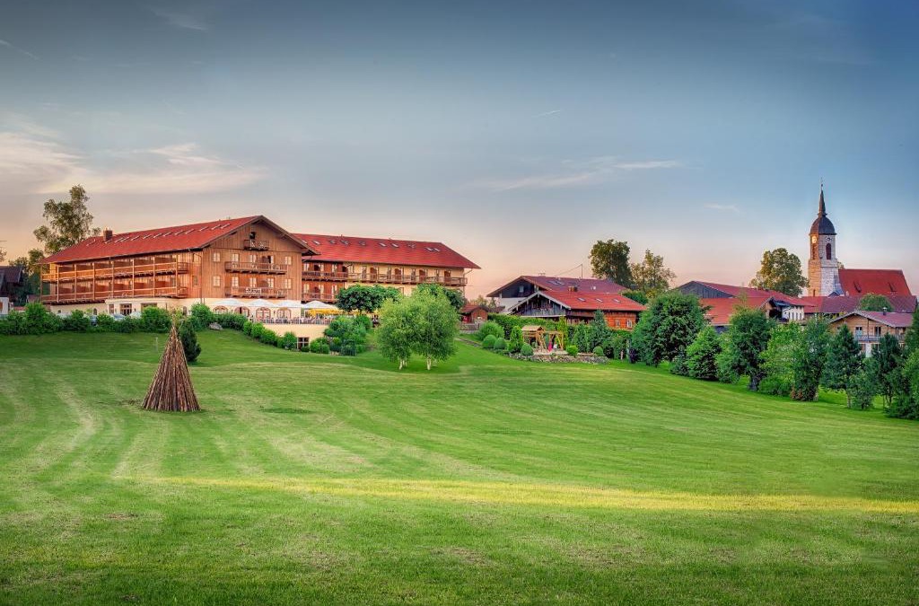 Großhartpenning Hotel | Hotel und Landgasthof Altwirt