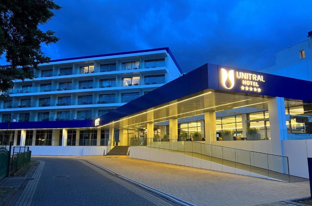 Mielno Hotel | Hotel Unitral SPA w Mielnie