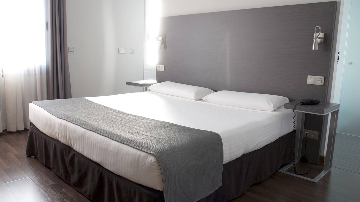 Arroyo de la Vega Hotel | Hotel UVE Alcobendas