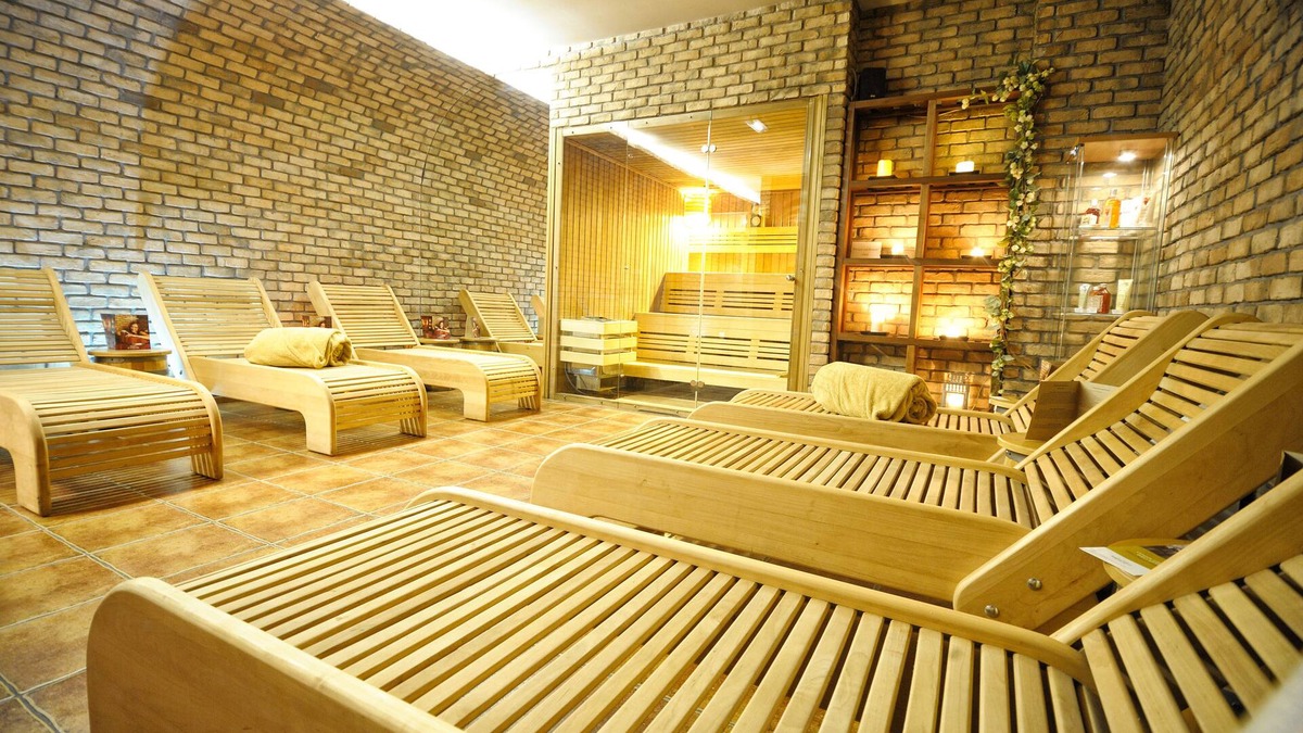 Piotrkow Trybunalski Hotel | Hotel Vestil
