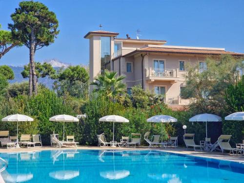 Ronchi Hotel | Hotel Villa Elsa