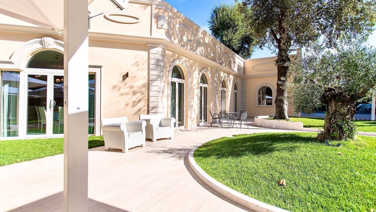 Folignano Hotel | Hotel Villa Pigna