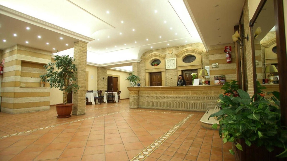 Piazza Armerina Hotel | Hotel Villa Romana
