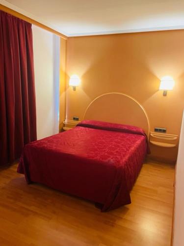 La Virgen del Camino Hotel | Hotel VillaPaloma