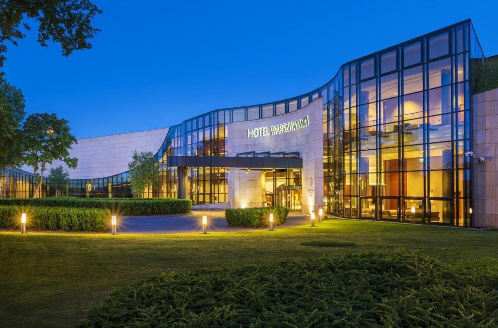 Jachranka Hotel | Hotel Warszawianka