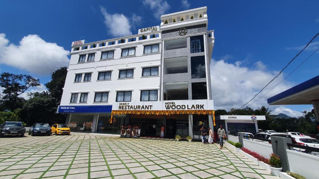 Kattappana Hotel | Hotel Woodlark
