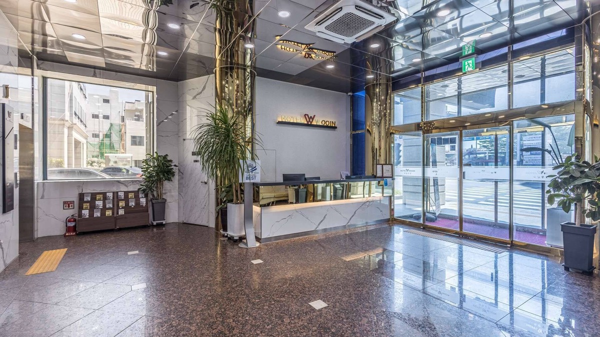 Mokpo Hotel | Hotel Wooin