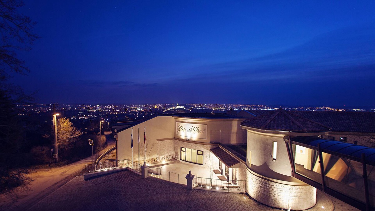 Nitra Hotel | Hotel Zlaty Klucik, Golden Key with Oriental Luxury SPA