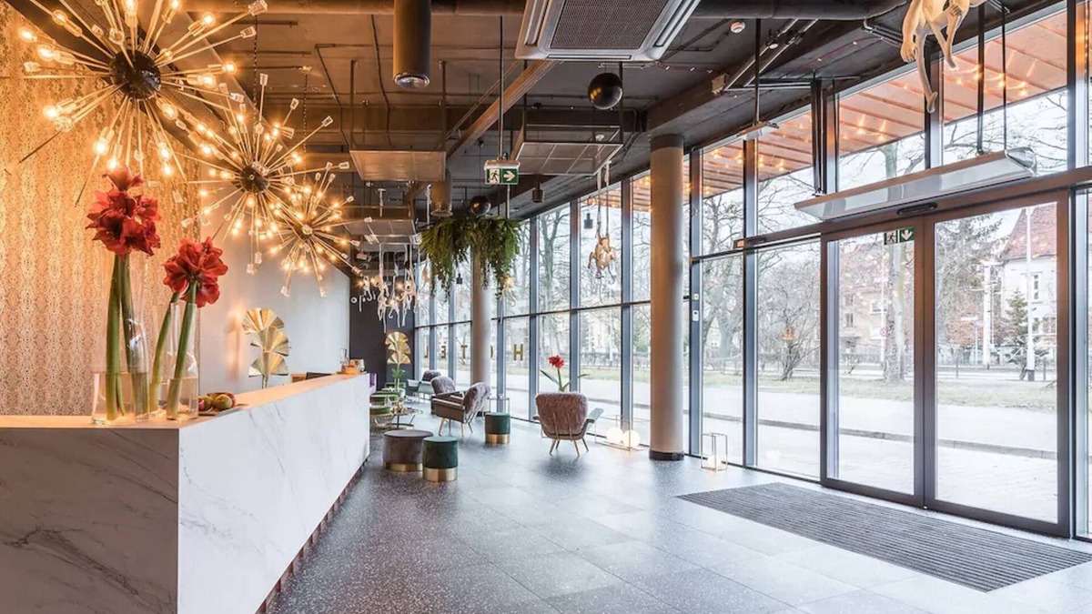 Srodmiescie Hotel | Hotel ZOO