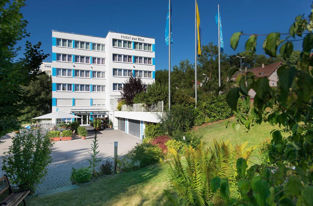 Bergerhausen Hotel | Hotel zur Riss