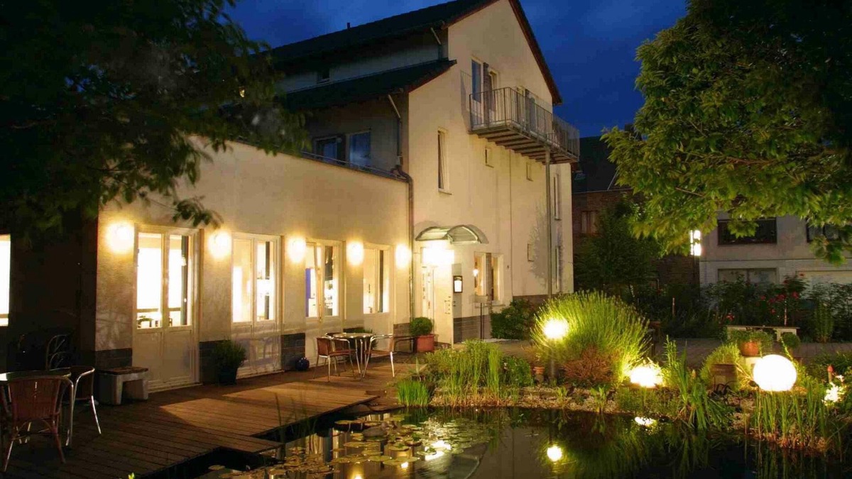Meckenheim Hotel | Hotel ZweiLinden