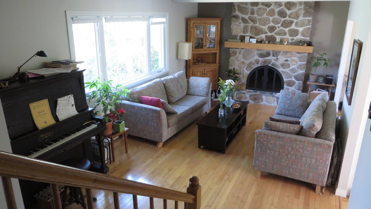 Saint-Bruno-de-Montarville House | House for rent in the suburbs of Montreal, 5 minutes from Parc du Mont St-Bruno